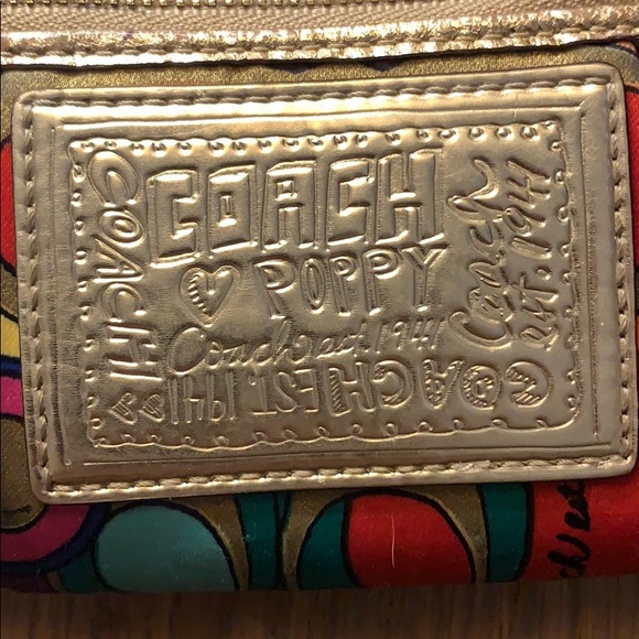 Coach wristlet - Picture 2 of 5